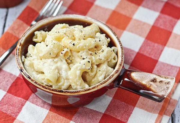 Slow Cooker Macaroni and Cheese