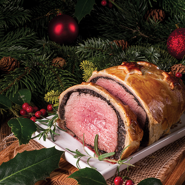 At this year’s holiday gatherings, you can put together a showstopping menu from the beginning of the party to the final bite with mouthwatering recipes that bring guests back for more. 