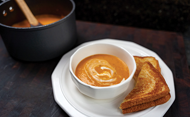 17436 VID Roasted Tomato Soup detail Image Embed