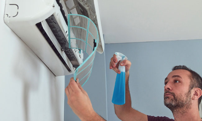 How to Clean Your Air Conditioner Filter