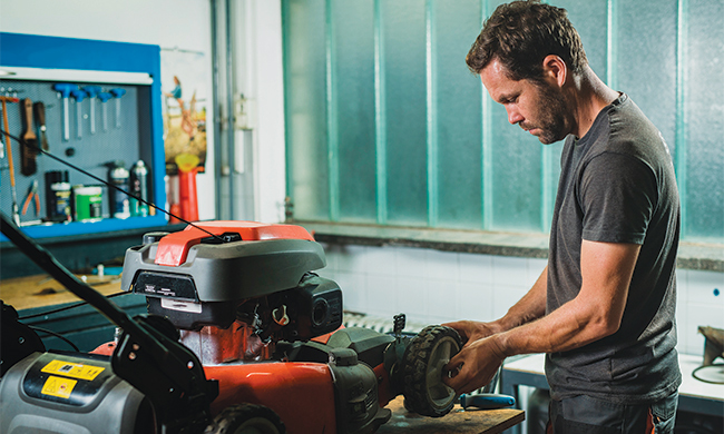 How-To Winterize Your Lawn Mower