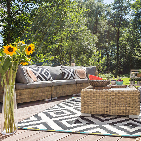 4 Steps to Spruce Up Outdoor Spaces
