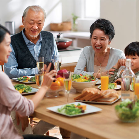 How Eating Together Benefits Your Family